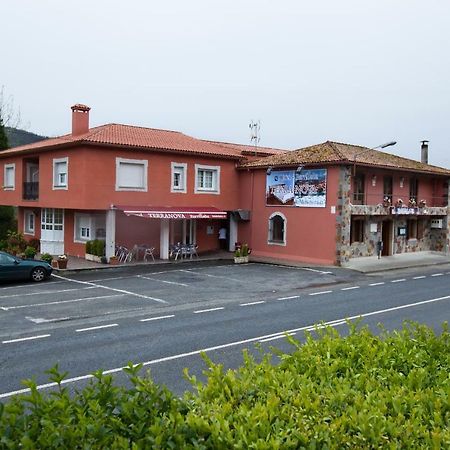 Hotel Terranova Oza de los Ríos Eksteriør billede