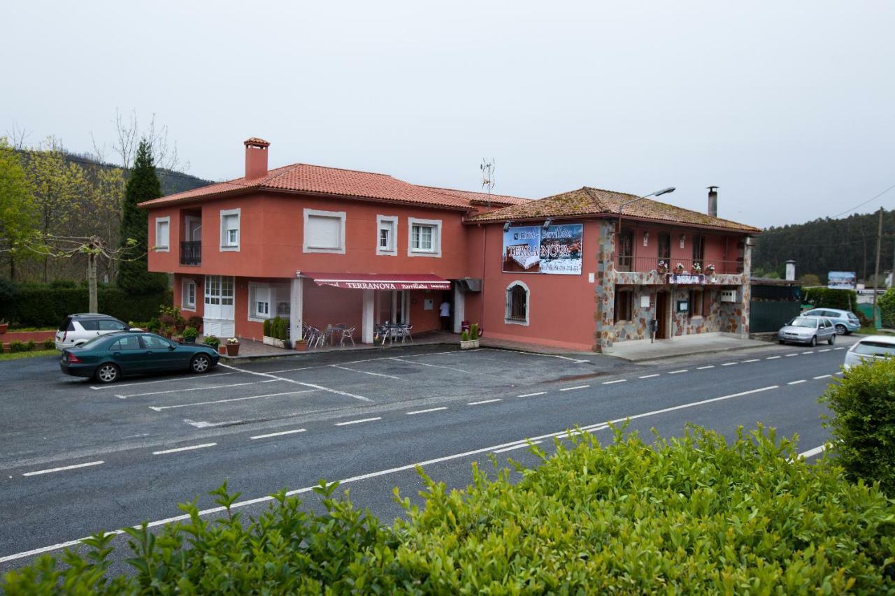 Hotel Terranova Oza de los Ríos Eksteriør billede